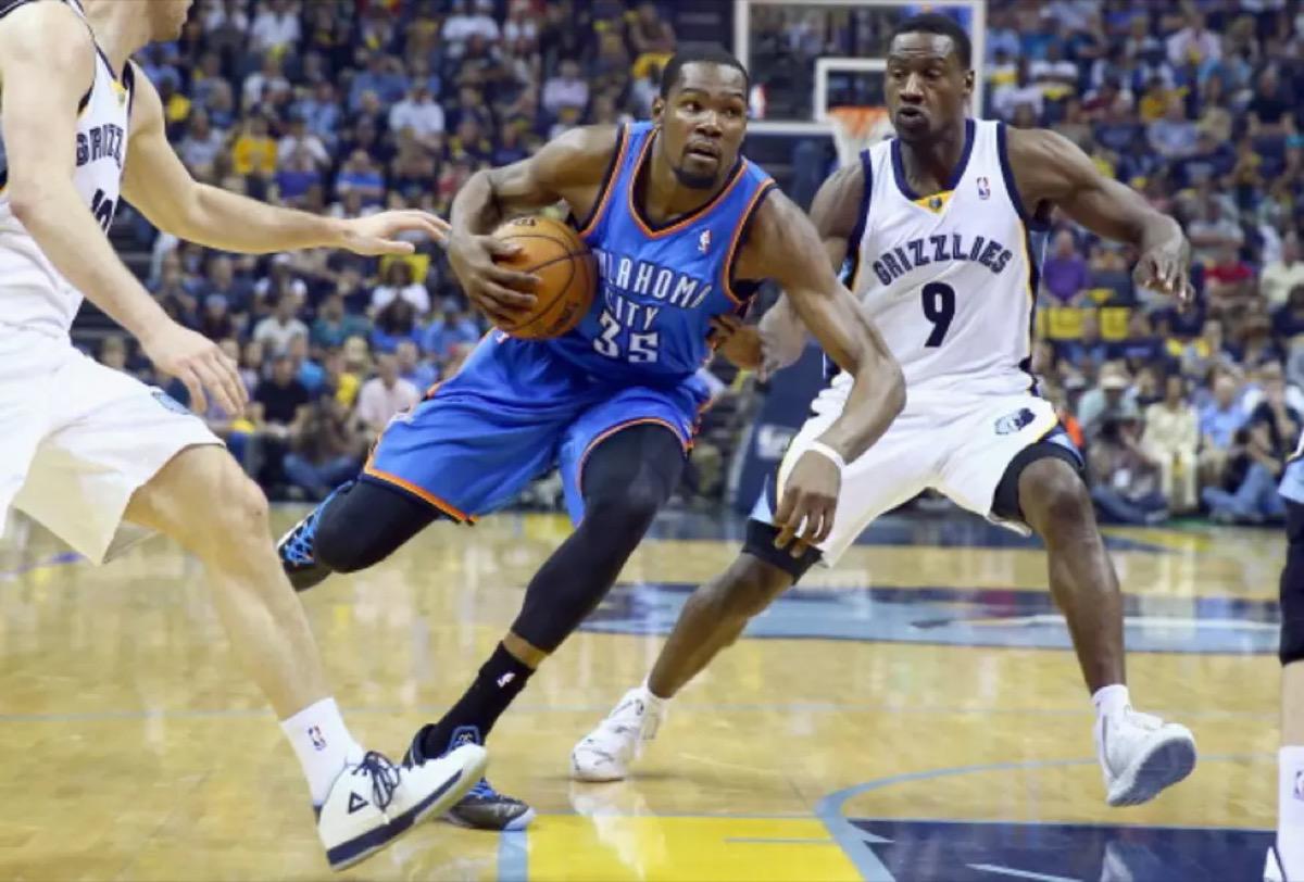 2020年NBA状元秀爱德华兹:如何在争议中证明自己是联盟未来门面